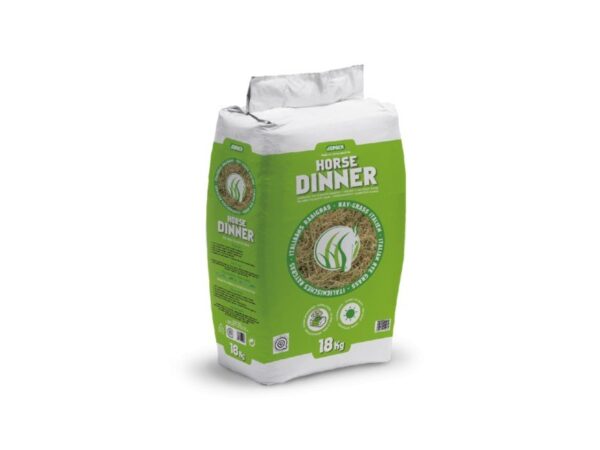 Horse dinner haylage